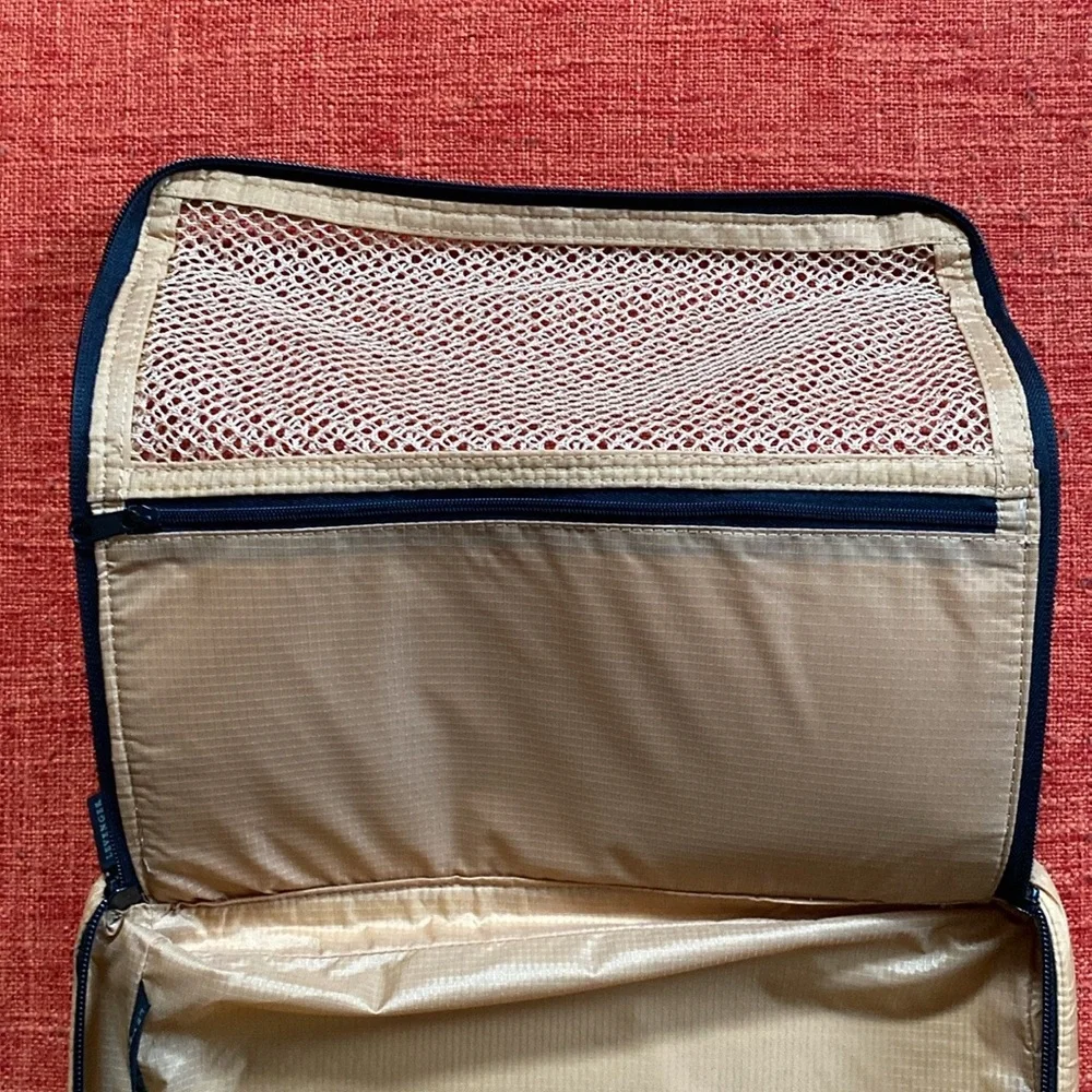 Levenger peach nylon